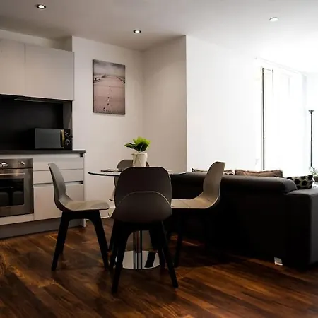 Modern 2 Bedroom Apartment - City Centre - Parking Manchester Exterior photo