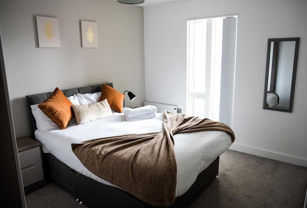 Apartment Modern 2 Bedroom - Centre - Parking Manchester
